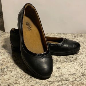 Women’s Flats Reese Women's Black, Style# 55315